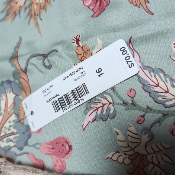 Strapless cream lace dress with belt, NWT, size 16 - Picture 4 of 6